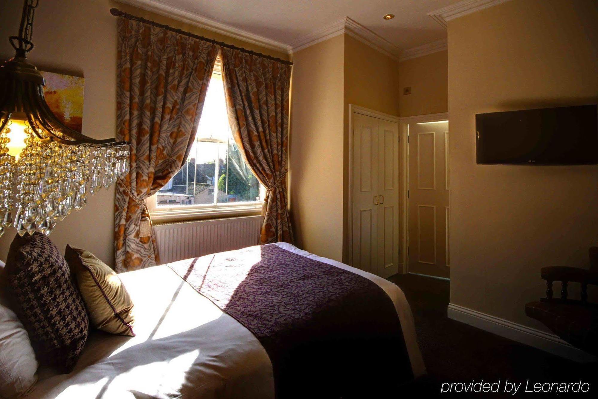 King's Head Hotel By Greene King Inns Wimborne Minster Eksteriør bilde