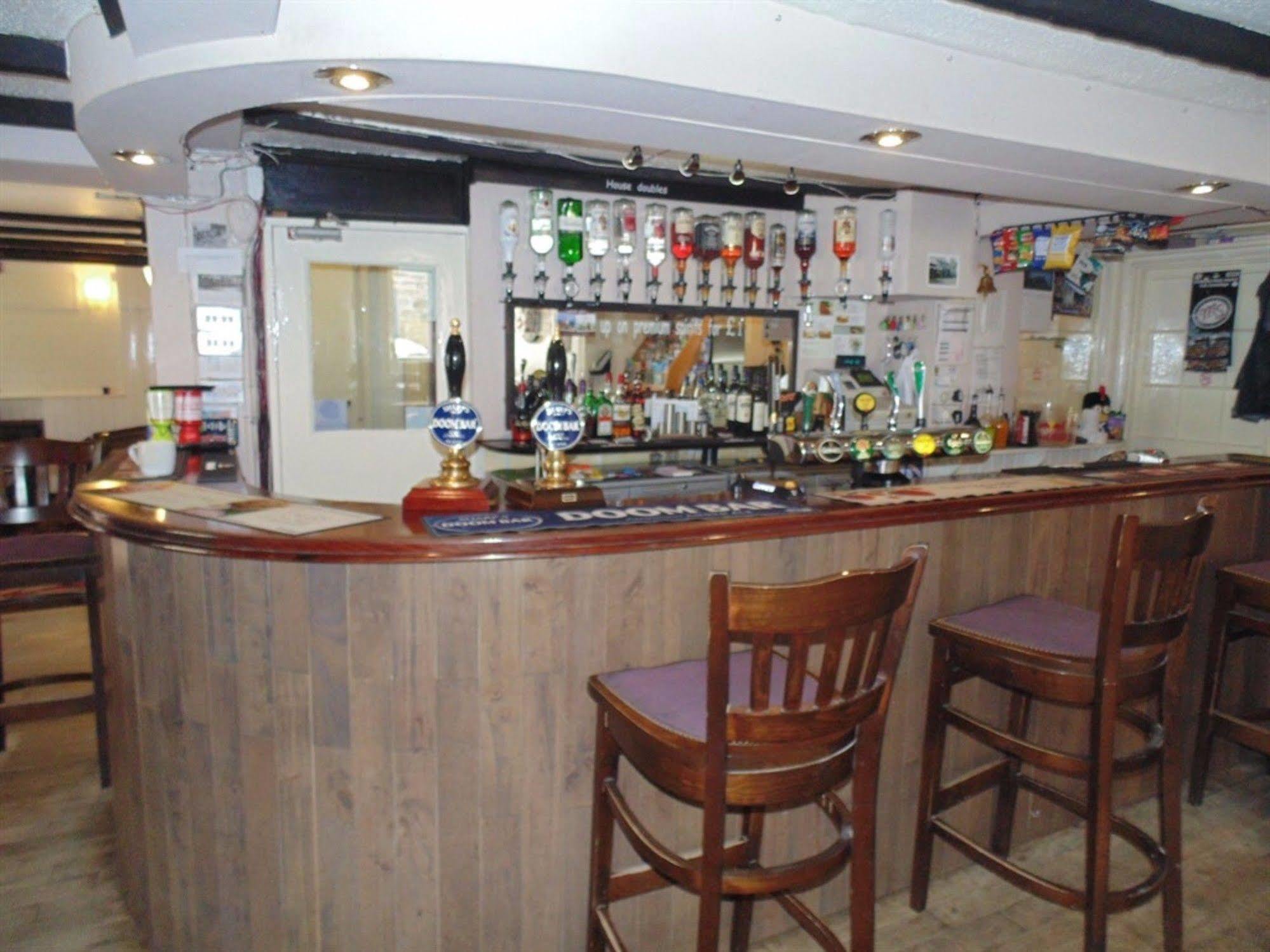 King's Head Hotel By Greene King Inns Wimborne Minster Eksteriør bilde