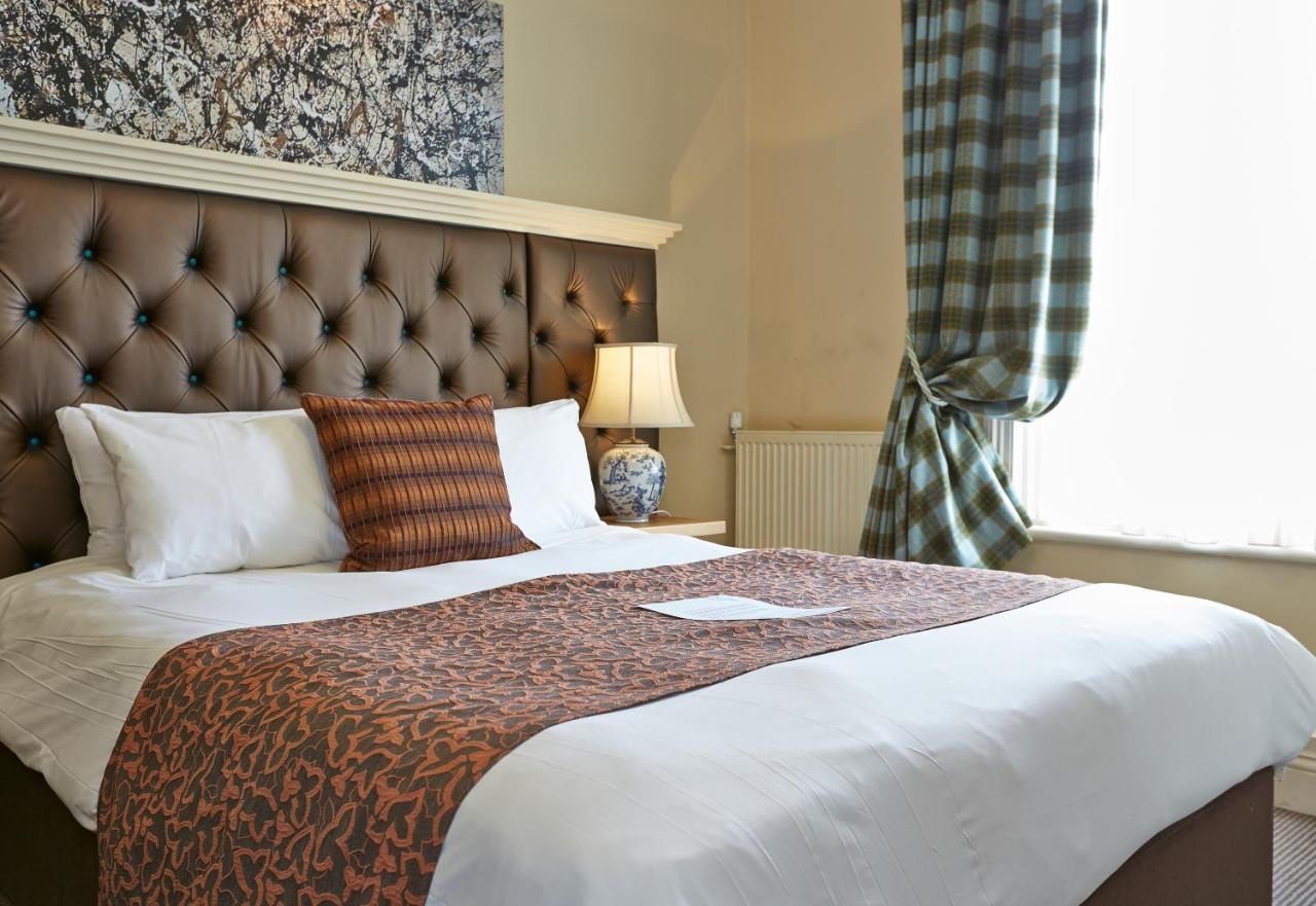 King's Head Hotel By Greene King Inns Wimborne Minster Eksteriør bilde